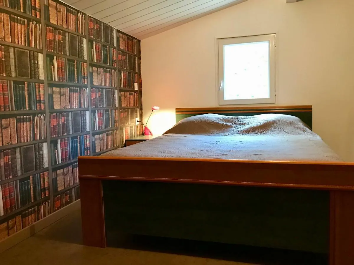 Holiday home Gite Le Bezadou Vinezac